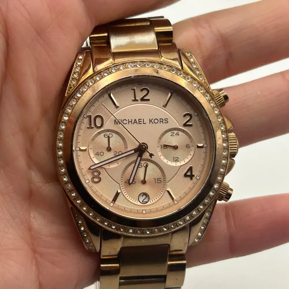 Michael Kors MK-5263 Blair Rose Gold Women’s Chronograph Watch New Battery